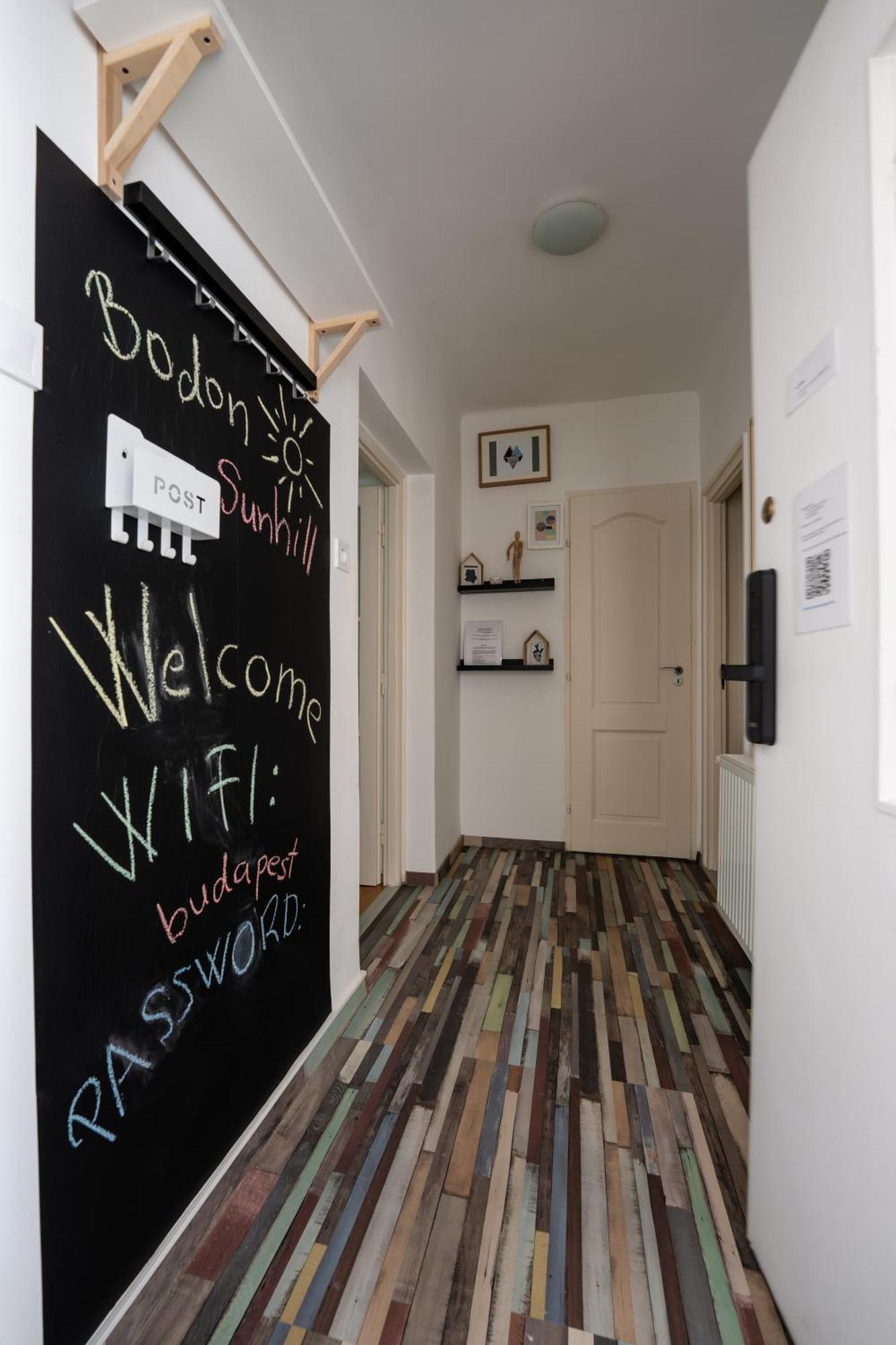 Peaceful Apartment Near Buda Castle And Chain Bridge Budapest Exterior foto